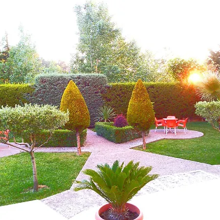 Aparthotel Eleart 3*