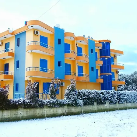 Aparthotel Eleart *