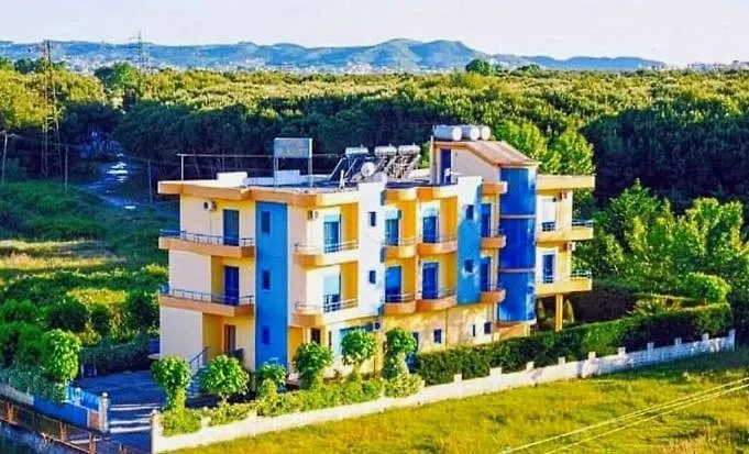 Eleart Aparthotel 3*